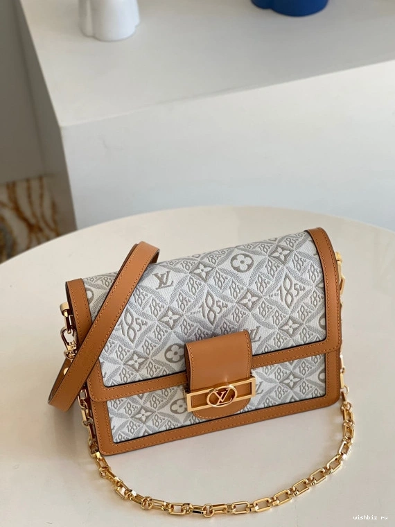 WIS LOUIS MM VUITTON DAUPHINE 0913